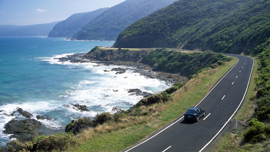 Gear up for Summer Road Trips: Best Snacks for Traveling