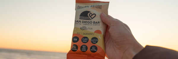 The Best Holiday Travel Snacks to Keep You Energized on the Go